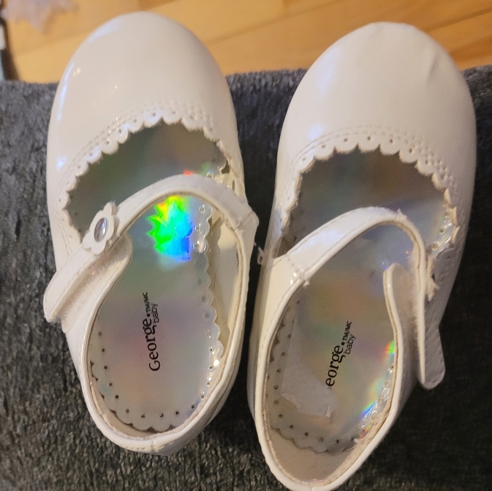George size 4 toddler shoes
